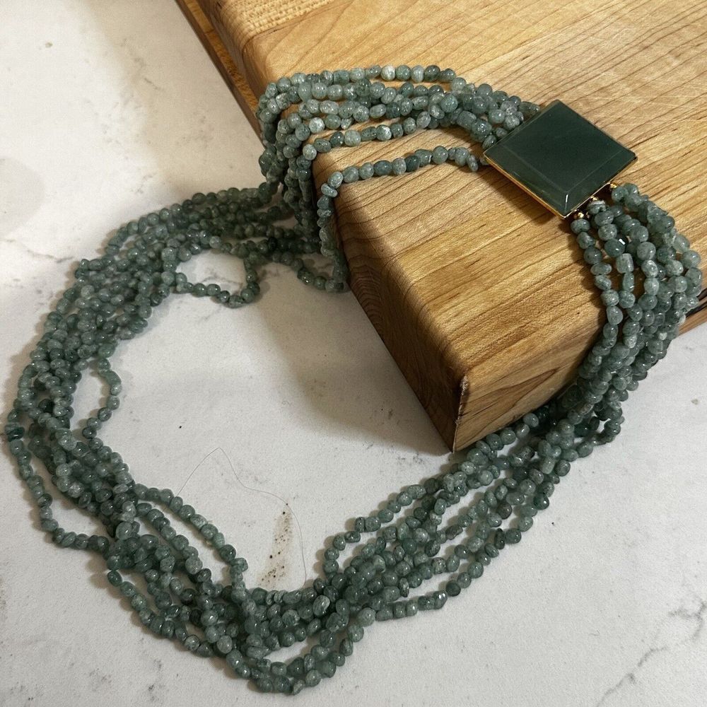 vintage aventurine stone Multi-Strand Green Bead Necklace w/ Square Back Clasp